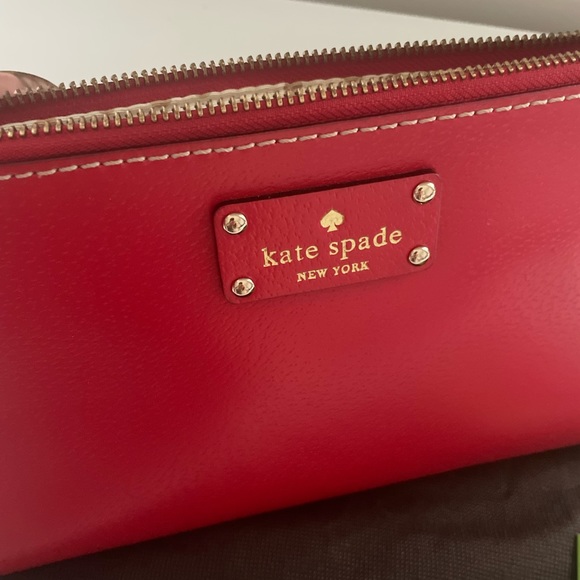 Kate Spade Leather Chain-Link Shoulder Bag - Picture 4 of 7